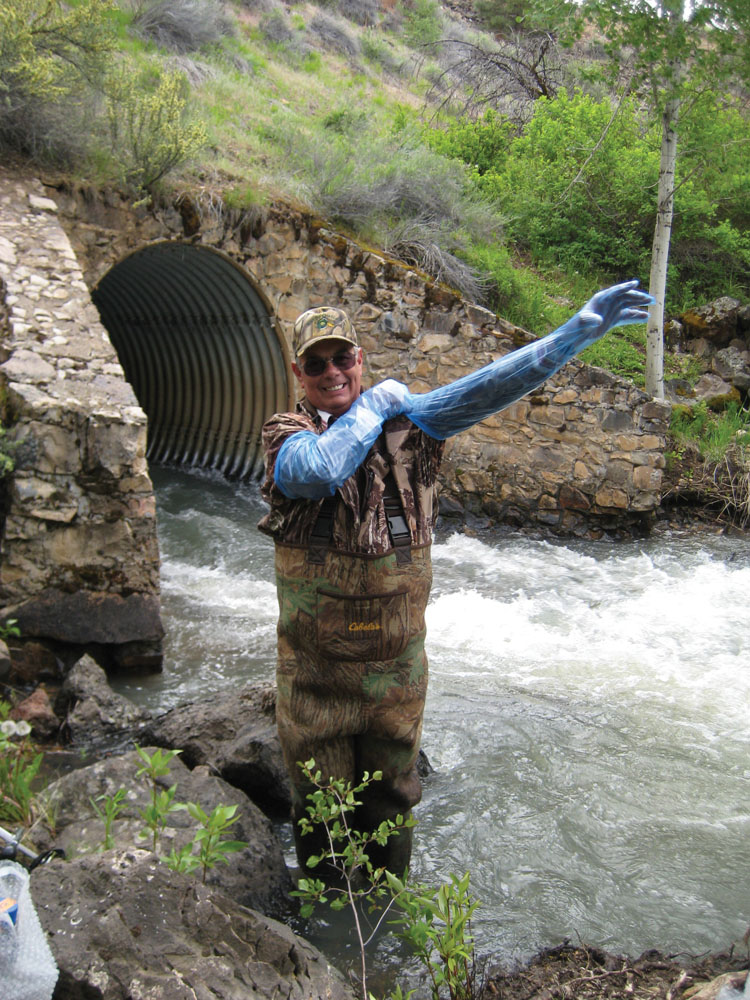 Water quality monitoring on Lassen Creek